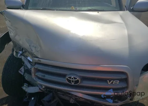 2004 Toyota Sequoia Sr5 from USA, damaged, VIN 5TDZT34AX4S211311